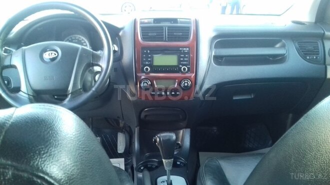 Kia Sportage 2009, 124,000 km - 2.0 l - Gəncə