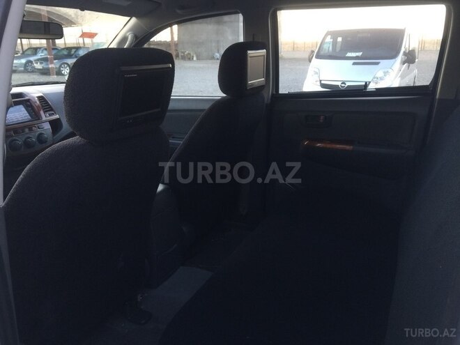 Toyota Hilux 2012, 49,300 km - 2.5 l - Gəncə