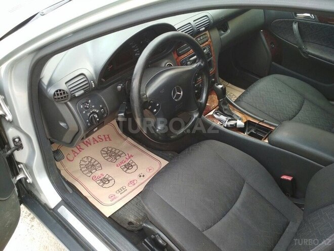 Mercedes C 240 2000, 241,567 km - 2.6 л - Bakı