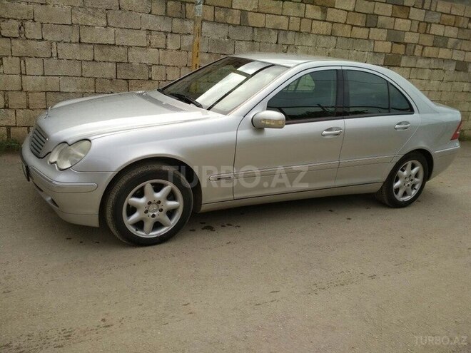 Mercedes C 240 2000, 241,567 km - 2.6 л - Bakı
