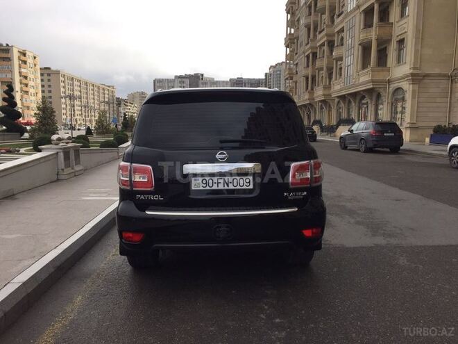 Nissan Patrol 2010, 146,000 km - 5.6 l - Bakı