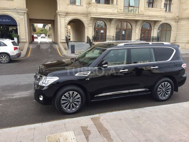 Nissan Patrol 2010, 146,000 km - 5.6 l - Bakı