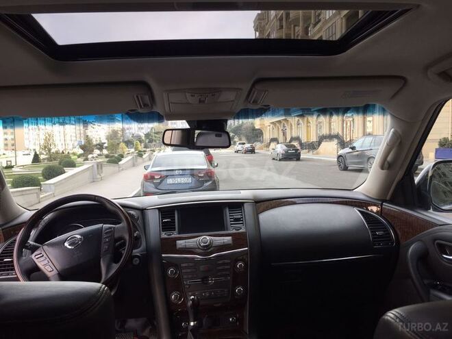 Nissan Patrol 2010, 146,000 km - 5.6 l - Bakı