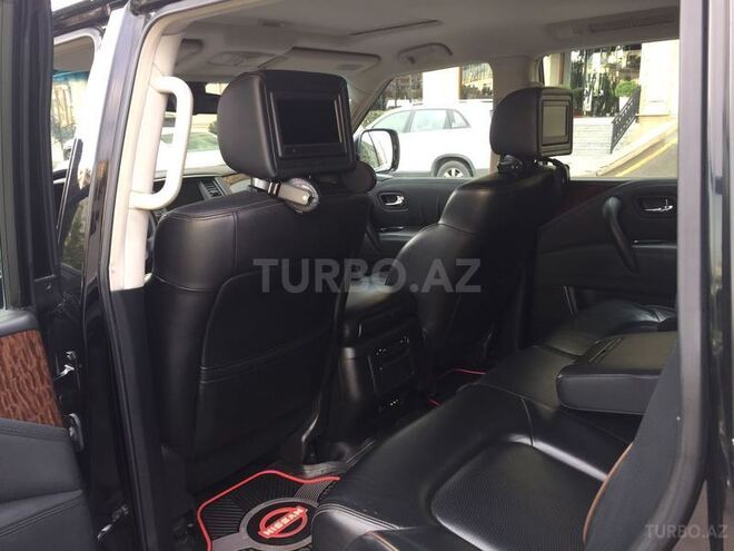 Nissan Patrol 2010, 146,000 km - 5.6 l - Bakı
