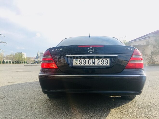 Mercedes E 220 2002, 186,000 km - 2.2 л - Bakı
