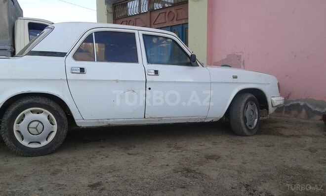 GAZ 3110 1995, 95,000 km - 1.7 l - Saatlı