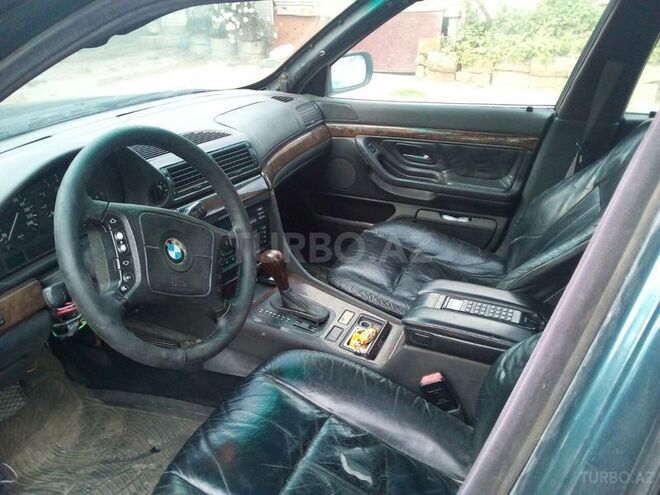 BMW 740 1995, 250,000 km - 4.4 л - Bakı