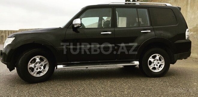 Mitsubishi Pajero 2007, 175,000 km - 3.0 l - Bakı