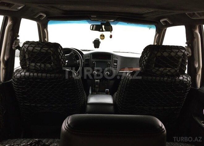 Mitsubishi Pajero 2007, 175,000 km - 3.0 l - Bakı