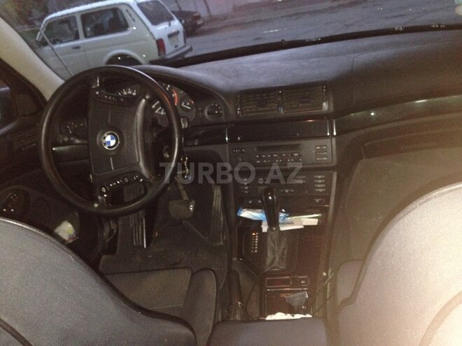 BMW 523 1999, 448,000 km - 2.5 l - Bakı