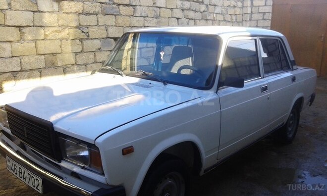 LADA (VAZ) 2107 2006, 135,000 km - 1.6 l - Naftalan