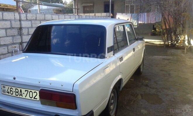 LADA (VAZ) 2107 2006, 135,000 km - 1.6 l - Naftalan