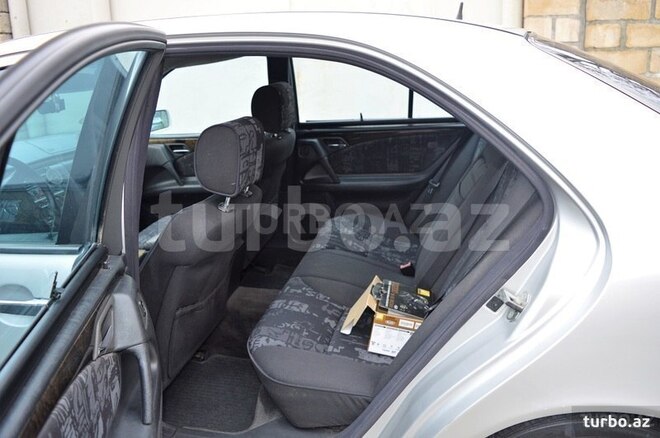 Mercedes E 240 1999, 240,000 km - 2.4 l - Bakı