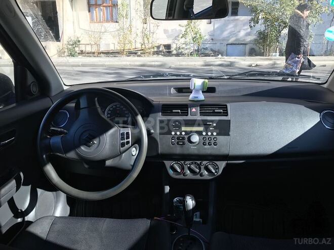Suzuki Swift 2007, 196,000 km - 1.5 l - Bakı