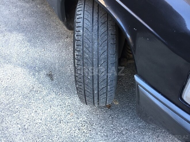 Mercedes 190 1992, 427,000 km - 2.0 l - Bakı