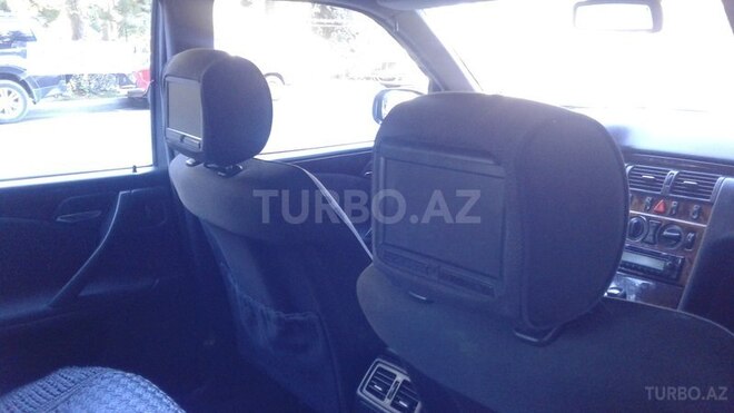Mercedes E 220 2000, 205,425 km - 2.2 l - Bakı