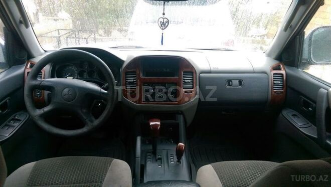 Mitsubishi Pajero 2005, 300,000 km - 0.3 l - Bakı
