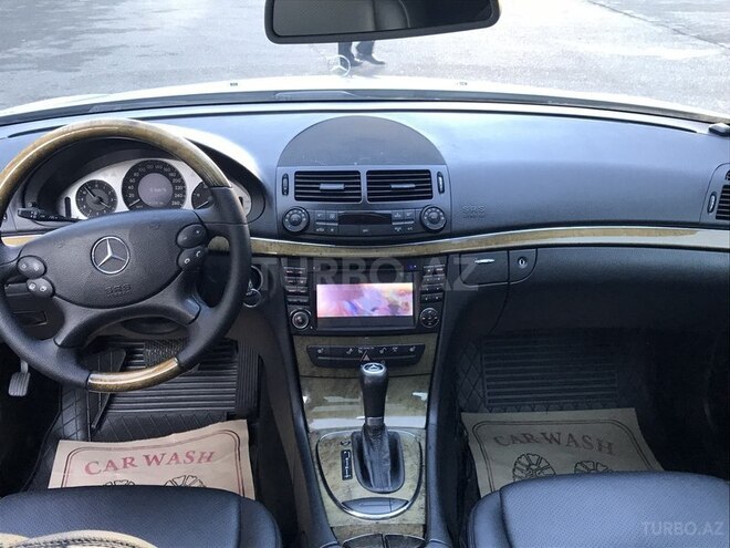 Mercedes E 220 2007, 208,000 km - 2.2 l - Bakı