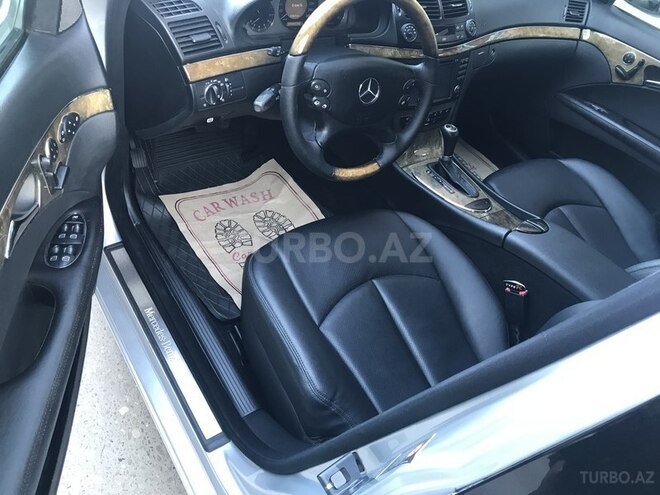 Mercedes E 220 2007, 208,000 km - 2.2 l - Bakı
