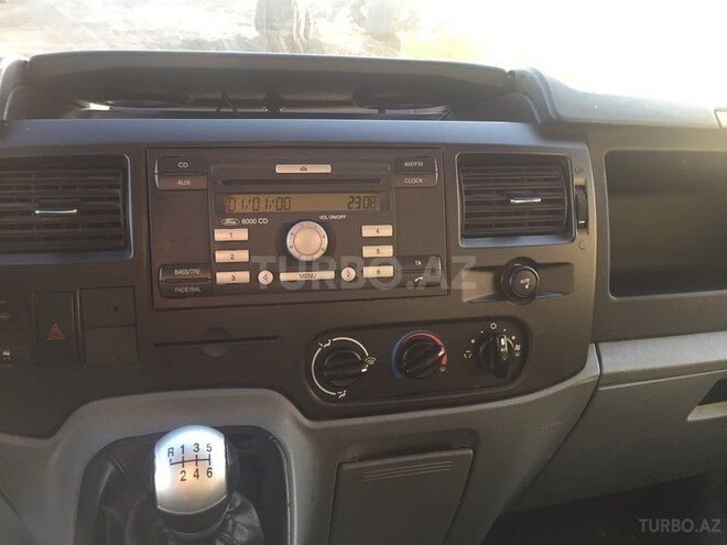 Ford Transit 2008, 216,000 km - 2.4 л - Bakı