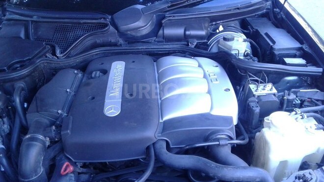 Mercedes E 220 2000, 205,123 km - 2.2 l - Bakı