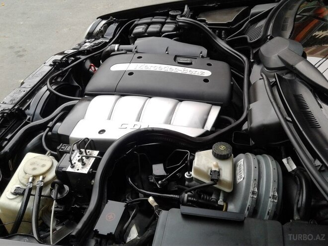 Mercedes E 220 2000, 205,123 km - 2.2 l - Bakı