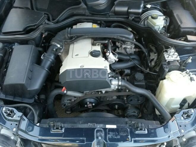Mercedes E 200 2000, 240,000 km - 2.0 l - Gəncə