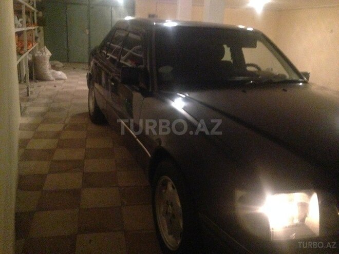 Mercedes E 200 1995, 406,000 km - 2.0 l - Gəncə