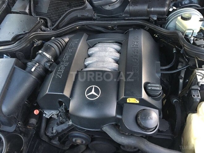 Mercedes E 240 2000, 275,000 km - 2.6 l - Bakı