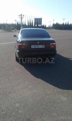 BMW 530 2003, 283,000 km - 3.0 l - Mingəçevir