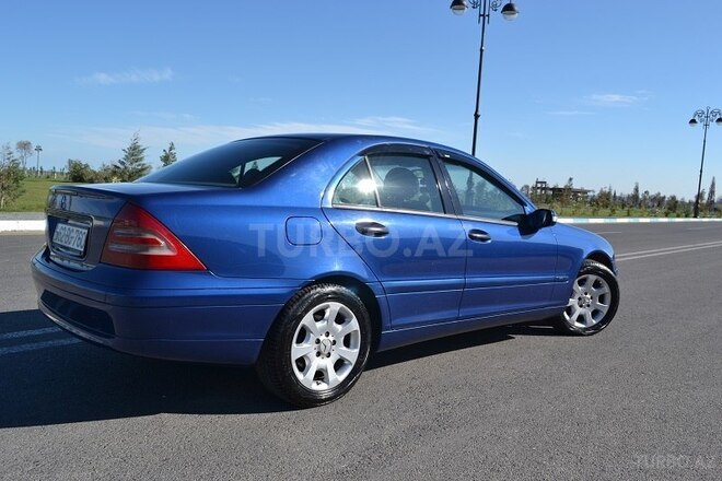 Mercedes C 200 2001, 290,000 km - 2.0 l - Sumqayıt