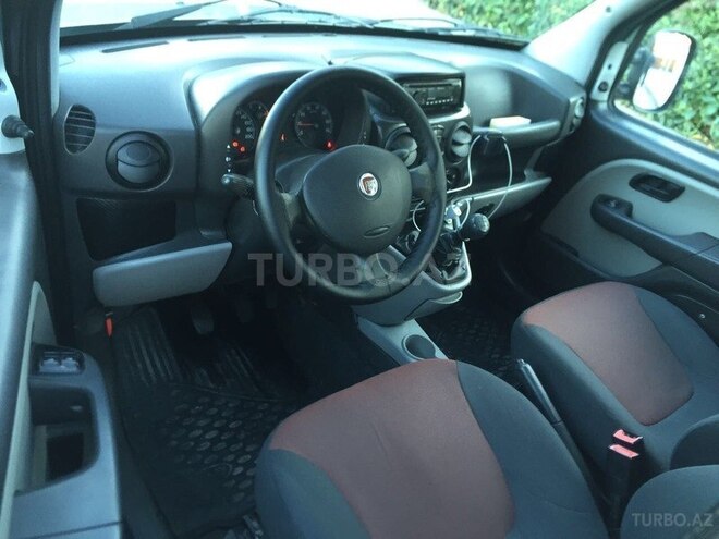 Fiat Doblo 2008, 147,000 km - 1.4 l - Bakı