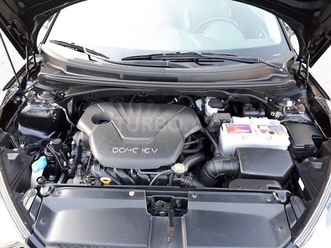 Hyundai Veloster 2013, 82,500 km - 1.6 л - Bakı