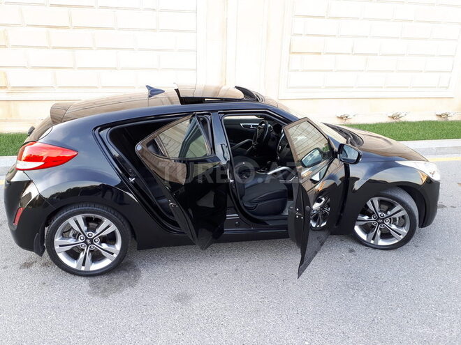Hyundai Veloster 2013, 82,500 km - 1.6 л - Bakı