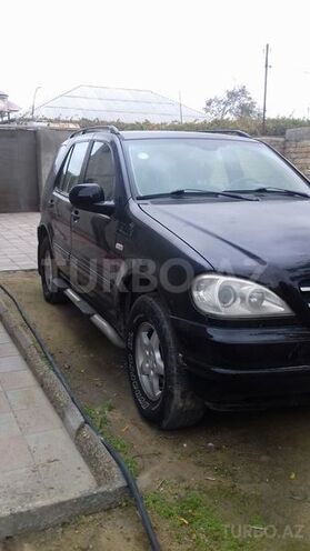 Mercedes ML 320 2001, 190,000 km - 3.2 l - Bakı