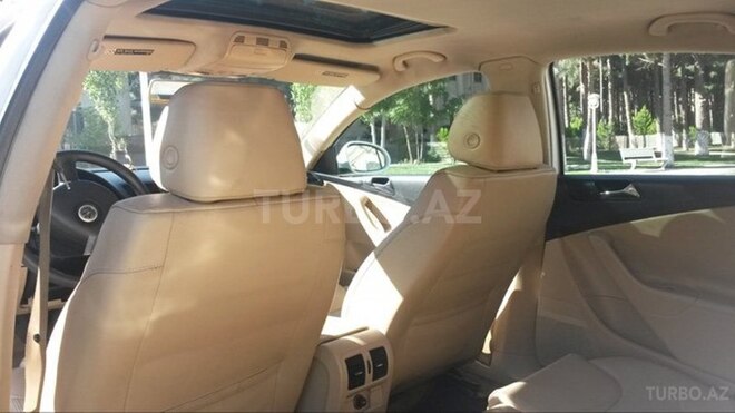 Volkswagen Passat 2006, 198,741 km - 2.0 l - Bakı