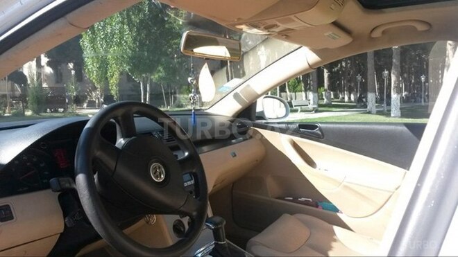 Volkswagen Passat 2006, 198,741 km - 2.0 l - Bakı