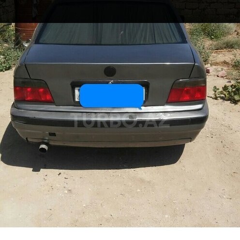 BMW 320 1992, 200,000 km - 1.8 л - Bakı