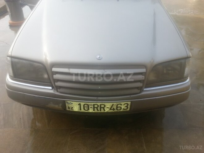 Mercedes C 180 1995, 398,000 km - 1.8 л - Salyan