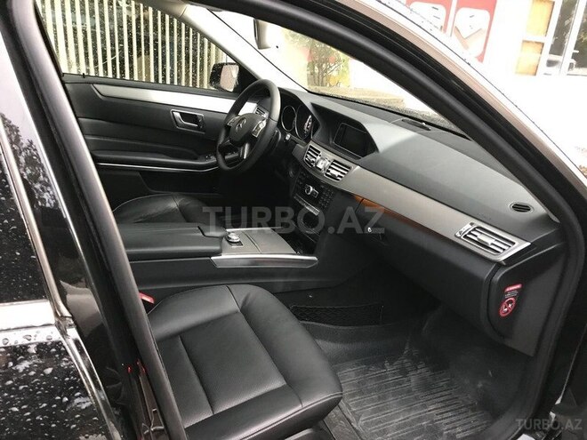 Mercedes E 220 2014, 93,200 km - 2.2 л - Bakı