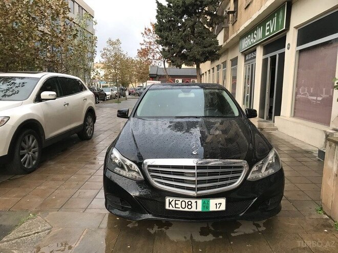 Mercedes E 220 2014, 93,200 km - 2.2 л - Bakı