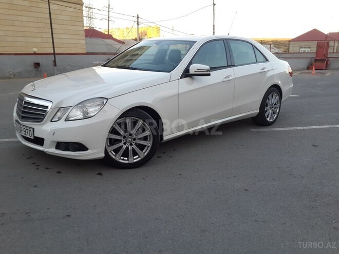 Mercedes E 220 2010, 236,000 km - 2.2 l - Bakı