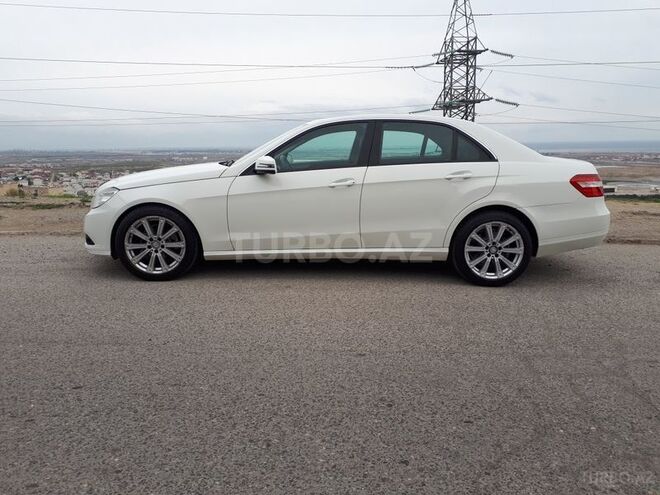 Mercedes E 220 2010, 236,000 km - 2.2 l - Bakı