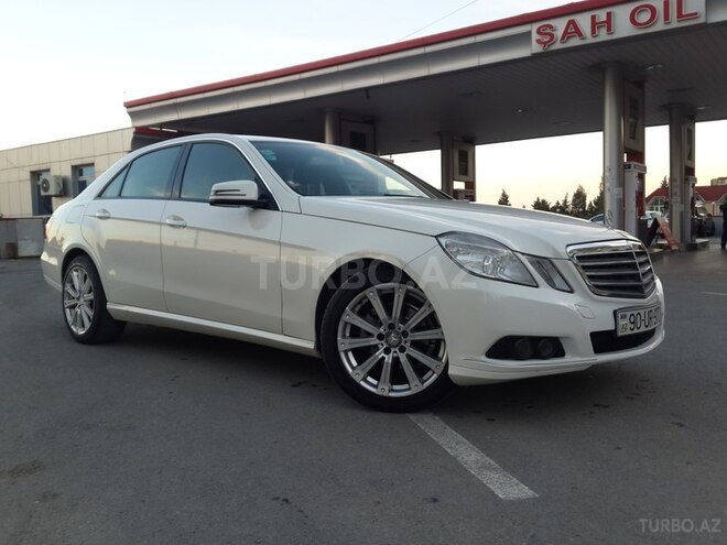 Mercedes E 220 2010, 236,000 km - 2.2 l - Bakı