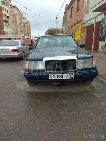 Mercedes E 200 1990, 223,000 km - 2.0 л - Bakı