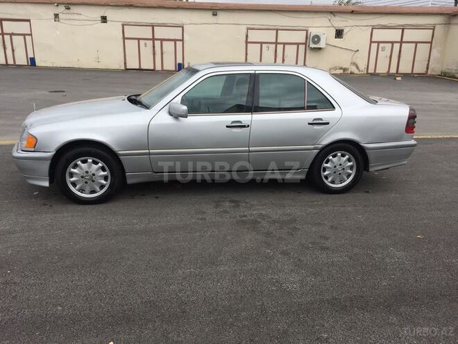 Mercedes C 230 1998, 223,670 km - 2.3 l - Bakı