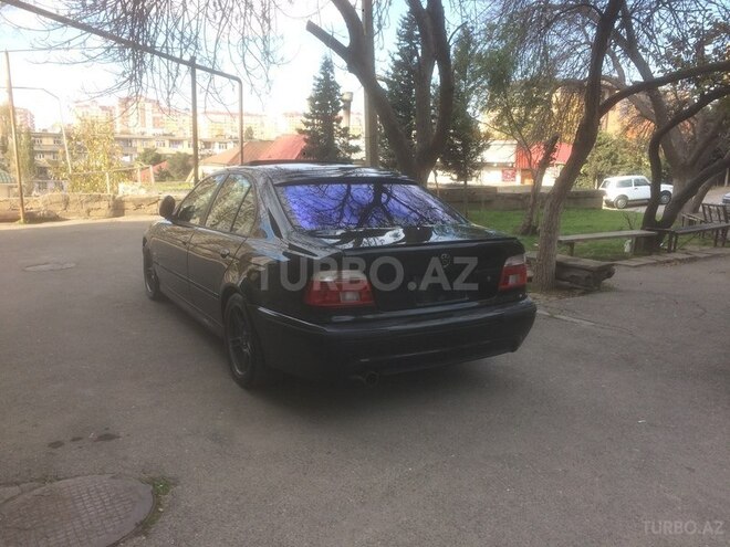 BMW 525 2000, 230,000 km - 2.5 l - Bakı