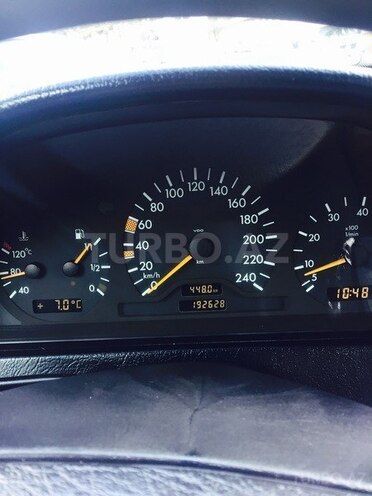 Mercedes C 180 1999, 195,000 km - 1.8 l - Bakı