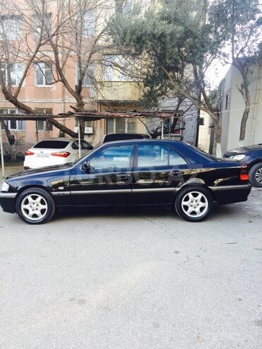 Mercedes C 180 1999, 195,000 km - 1.8 l - Bakı