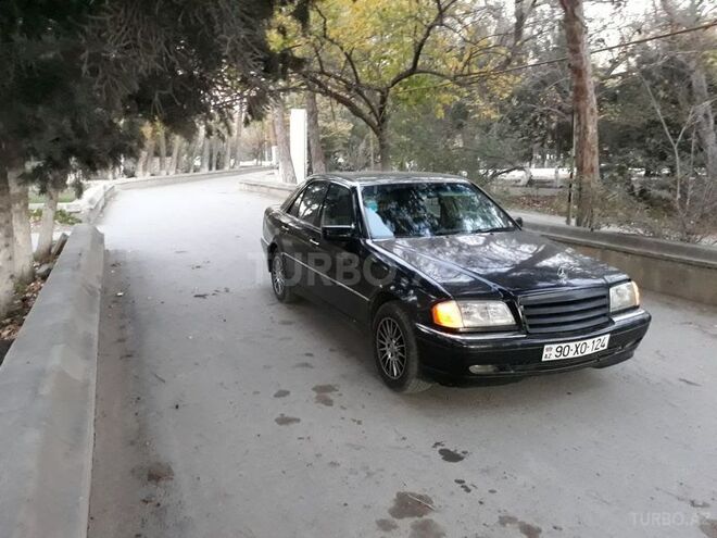 Mercedes C 240 1997, 210,000 km - 2.4 l - Sumqayıt